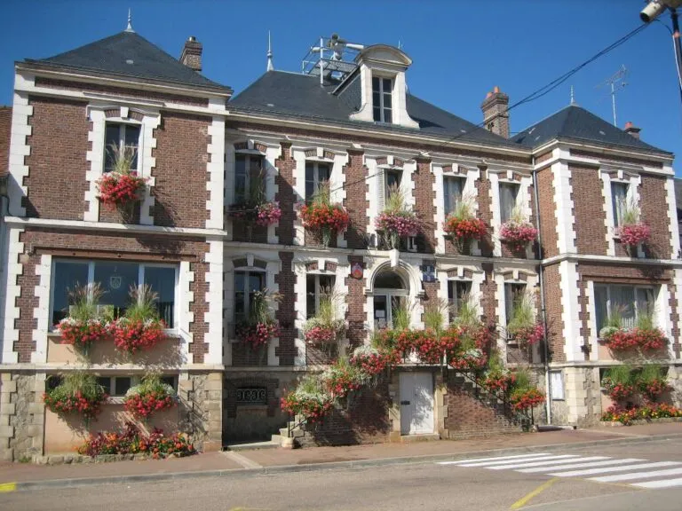Villeneuve-l'Archevêque (89461)